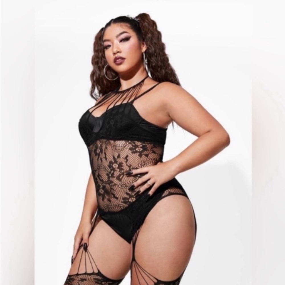 Plus Fishnet Bodystocking Lingerie - Picture 5 of 8